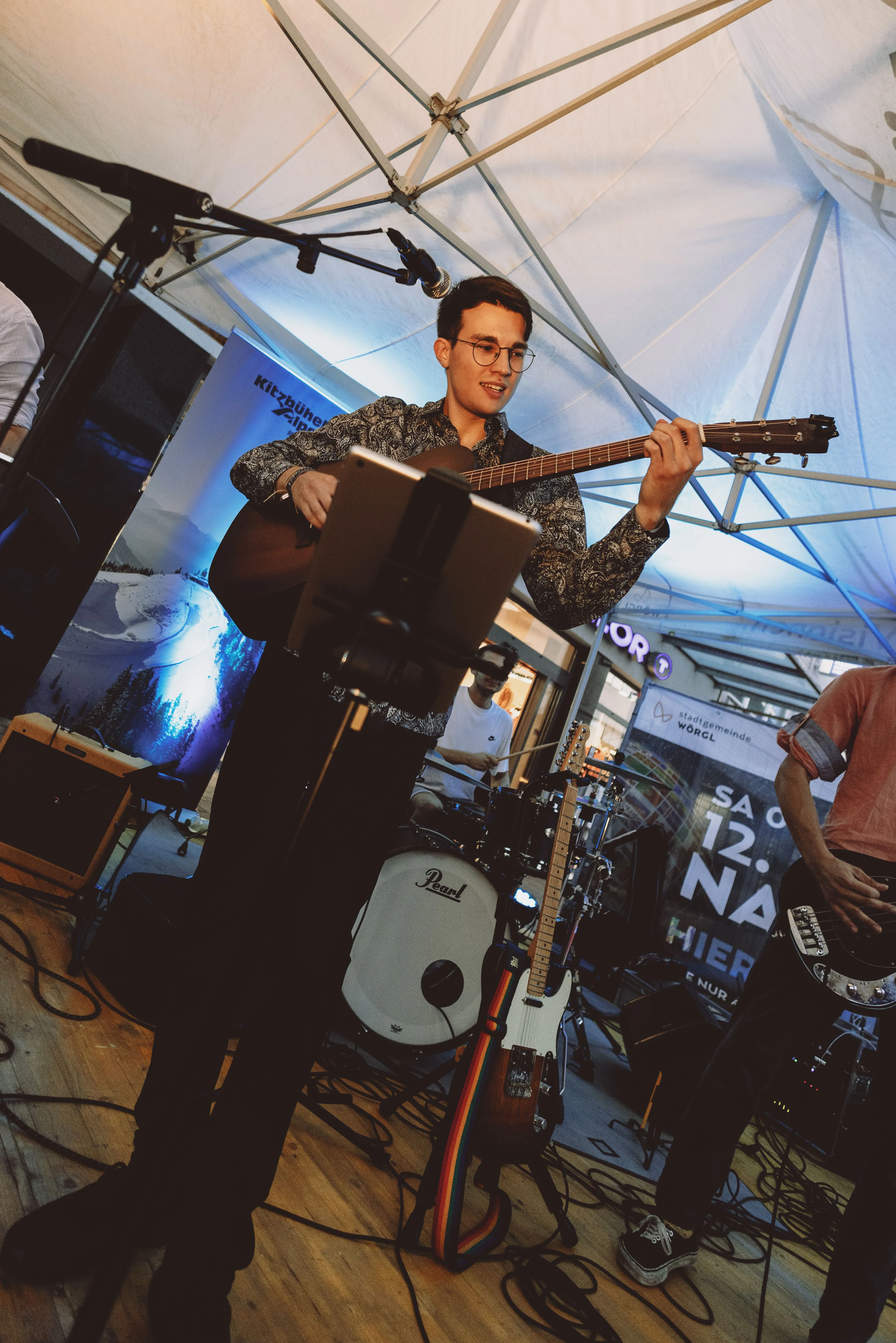 PlusVierDrei Live Impression 4